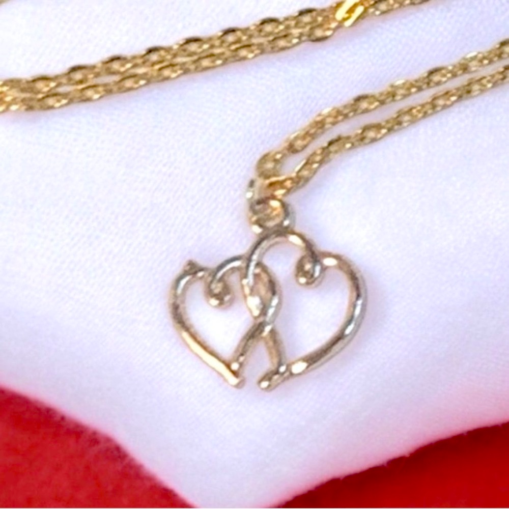 Intwined Hearts Handcrafted Gold Tone Necklace  Lobster Clasp Valentine